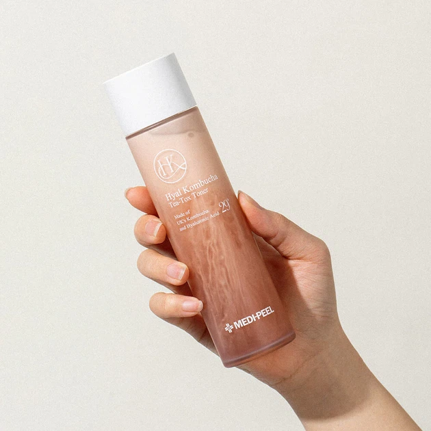 Двофазний тонер із екстрактом комбучі Medipeel Hyal Kombucha Tea-Tox Toner 150 ml - зображення 2