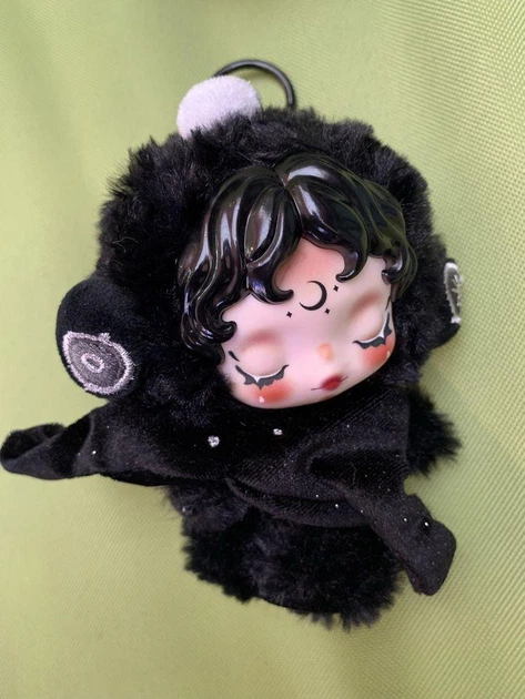 М'яка іграшка-брелок Skullpanda You Found Me! Series Plush Doll