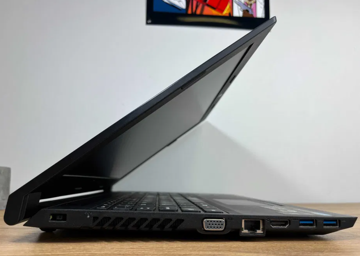 Ноутбук Lenovo B50-80 / 15.6" TN / Intel Core i3-5005U (2(4) ядра по 2 GHz) / 8GB DDR3 / 128GB SSD / HD Graphics 5500 / WebCam / Win 10 PRO Lic б/у - изображение 6