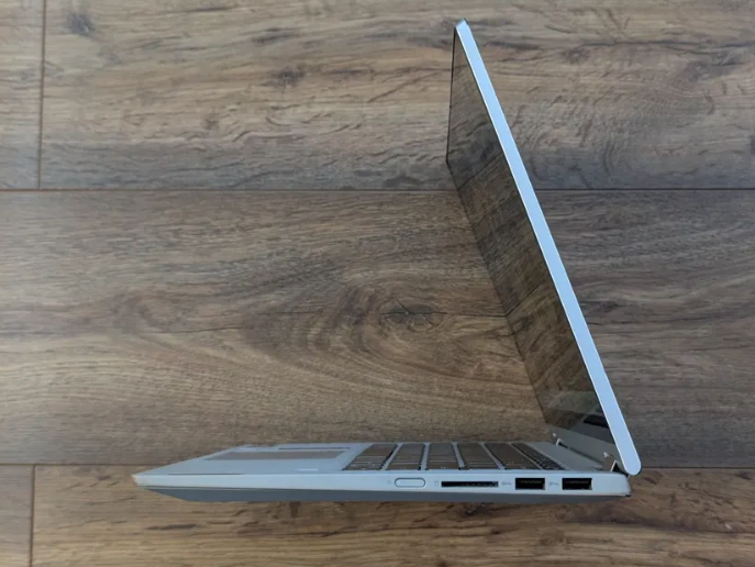 Ультрабук-трансформер Б-класс Lenovo IdeaPad Flex 5 14ARE05 / 14" (1920x1080) IPS Touch / AMD Ryzen 5 4500U (6 ядер по 2.3 - 4.0 GHz) / 8 GB DDR4 / 256 GB SSD / AMD Radeon Vega Graphics / WebCam б/у - Фото 5 Ультрабук-трансформер Б-класс Lenovo IdeaPad Flex 5 14ARE05 / 14" (1920x1080) IPS Touch / AMD Ryzen 5 4500U (6 ядер по 2.3 - 4.0 GHz) / 8 GB DDR4 / 256 GB SSD / AMD Radeon Vega Graphics / WebCam б/у - изображение 5