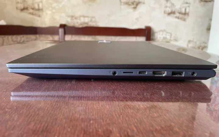 Ігровий ноутбук Asus Vivobook Pro 15 OLED K3500 / 15.6" (1920x1080) OLED / Intel Core i5-11300H (4 (8) ядра по 3.1 - 4.4 GHz) / 8 GB DDR4 / 512 GB SSD / nVidia GeForce GTX 1650, 4 GB GDDR5, 128-bit / WebCam б/в - зображення 8