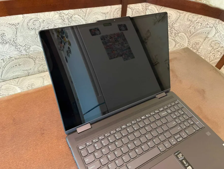 Ультрабук-трансформер Lenovo Yoga 7 16IAP8 / 16" (1920x1080) IPS Touch / Intel Core i7-1355U (10 (12) ядра по 1.2 - 5.0 GHz) / 16 GB DDR5 / 512 GB SSD / Intel Iris Xe / WebCam б/у - изображение 4