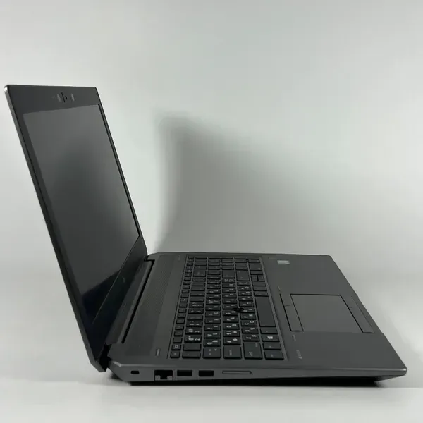 Ноутбук рабочая станция HP zBook 15 G6 / 15.6" (1920x1080) IPS / Intel Core i7-9850H (6 (12) ядер по 2.6 - 4.6 GHz) / 32 GB DDR4 / 512 GB SSD / nVidia Quadro T2000, 4 GB GDDR5, 128-bit / WebCam / Fingerprint б/у - Фото 4 Ноутбук рабочая станция HP zBook 15 G6 / 15.6" (1920x1080) IPS / Intel Core i7-9850H (6 (12) ядер по 2.6 - 4.6 GHz) / 32 GB DDR4 / 512 GB SSD / nVidia Quadro T2000, 4 GB GDDR5, 128-bit / WebCam / Fingerprint б/у - изображение 4
