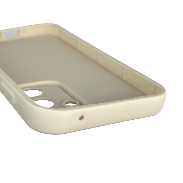 Чехол силиконовый Soft Touch с 3D принтом для Samsung Galaxy A35 5G (SM-A356B) молочный (Полная защита камеры) - изображение 3