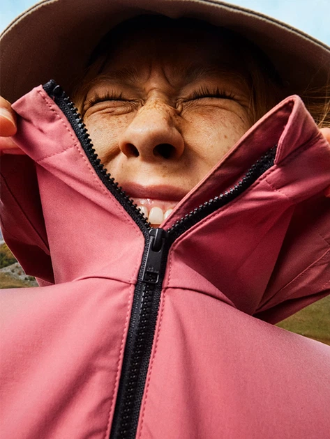 Спортивная ветровка с капюшоном женская Jack Wolfskin Terracade Jkt W A63837-J0127 M Розовая (4064886462365) - изображение 8