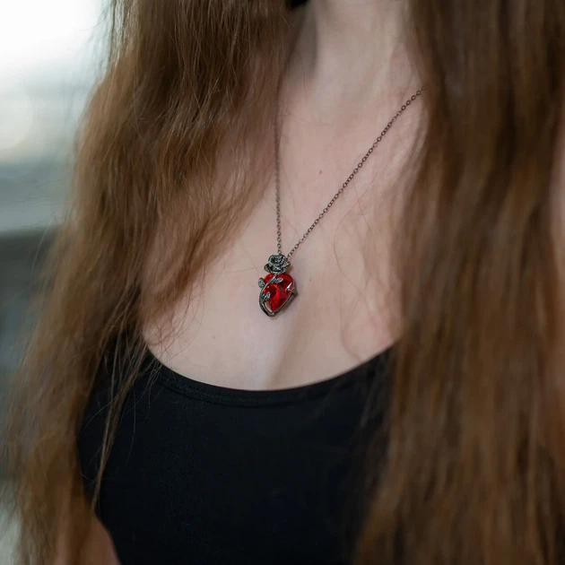 Кулон на ланцюжку Роза з Серцем - Rose with Heart Червоний - Фото 3 Кулон на ланцюжку Роза з Серцем - Rose with Heart Червоний - изображение 3