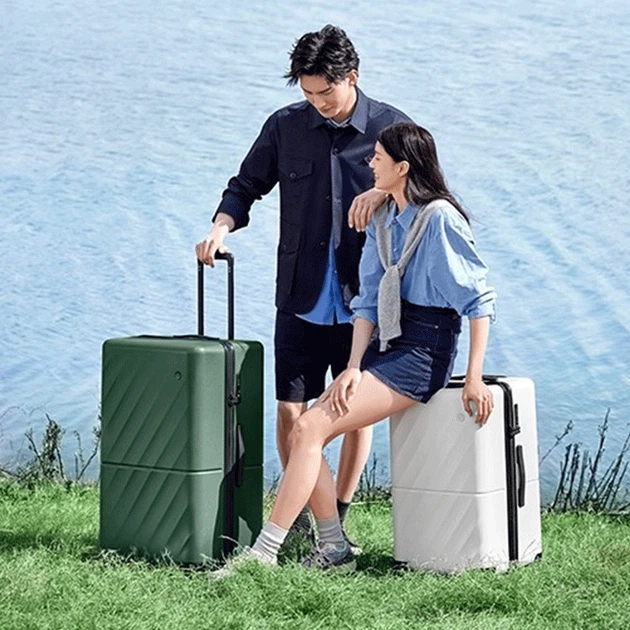 Чемодан Xiaomi Ninetygo Ripple Luggage 29' 116 л Белый (6941413222327) - изображение 4
