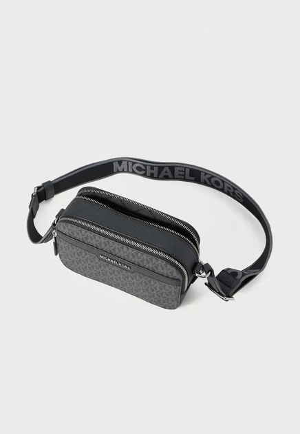 Чоловіча сумка через плече чорна Michael Kors Hudson Signature Logo 33F5SMLC2B - Фото 3 Чоловіча сумка через плече чорна Michael Kors Hudson Signature Logo 33F5SMLC2B - изображение 3