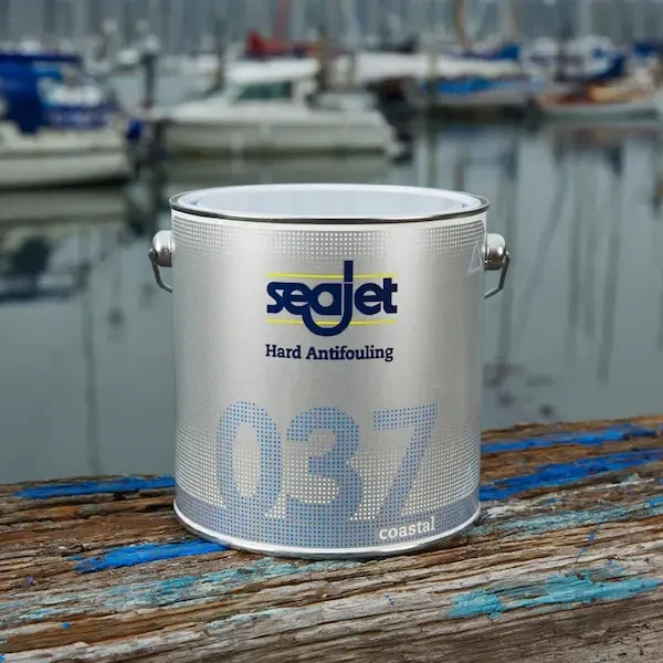Антиобростайка Seajet 037 Coastal темно-сіра 0.75 л запобігає обростанню (690CR0149-0.75L) - Фото 2 Антиобростайка Seajet 037 Coastal темно-сіра 0.75 л запобігає обростанню (690CR0149-0.75L) - зображення 2