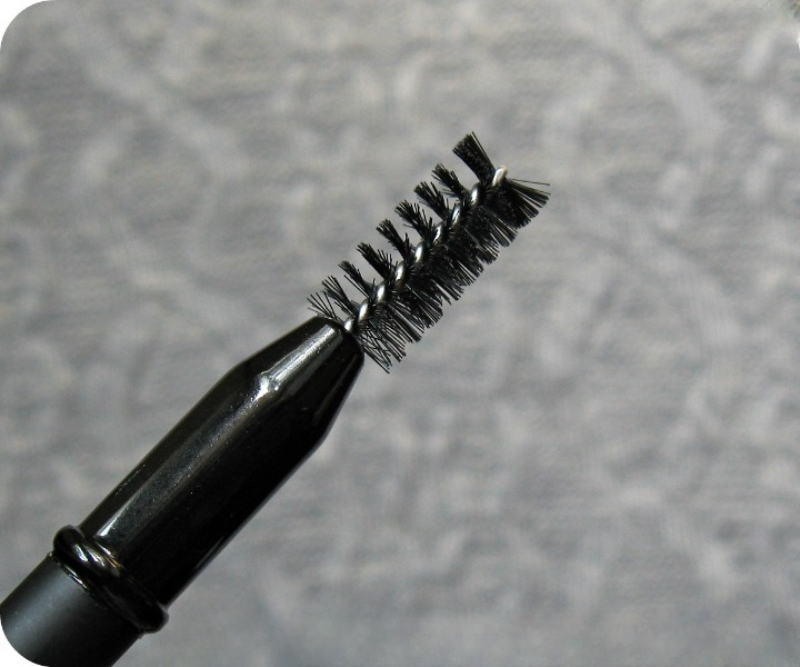 Стійкий пудровий олівець для брів NYX Eyebrow Powder Pencil EPP09 Black - зображення 3