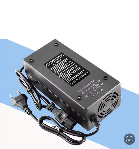 Зарядний пристрій 12v(12.6) В 2 А для Li-Ion Код: 0725 - Фото 1 Зарядний пристрій 12v(12.6) В 2 А для Li-Ion Код: 0725 - изображение 1