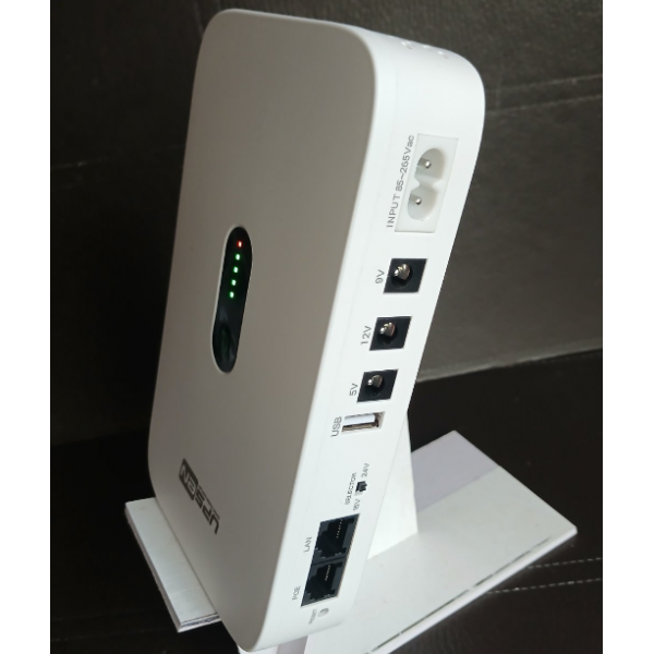 Мини UPS , ИБП для роутера , GPON , 10400 mAh , 18 W (Max ) с переходниками и блоком питания от 220 V , MODEL : Nemo DC1018P - изображение 2