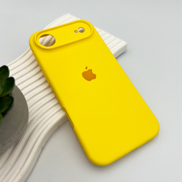 Защитный чехол-накладка Silicone Full Case AA Camera Protect для Apple iPhone 17 Air Sunny Yellow (FullAAi17A-56) - изображение 3