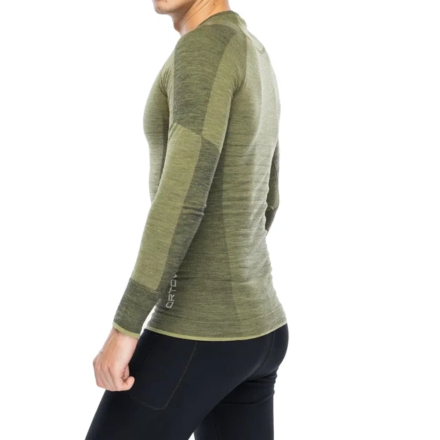 Термофутболка чоловіча анатомічна Ortovox 230 Competition Long Sleeve Mns Wild herbs S (100065016) - Фото 4 Термофутболка чоловіча анатомічна Ortovox 230 Competition Long Sleeve Mns Wild herbs S (100065016) - зображення 4