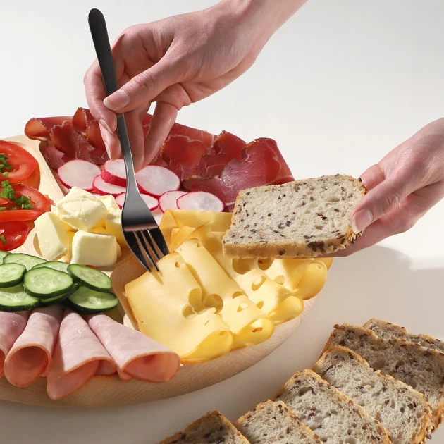 Taca do serwowania przekąsek Kadax obrotowa z drewna naturalnego 33.5 cm (5903699481264) - obraz 5