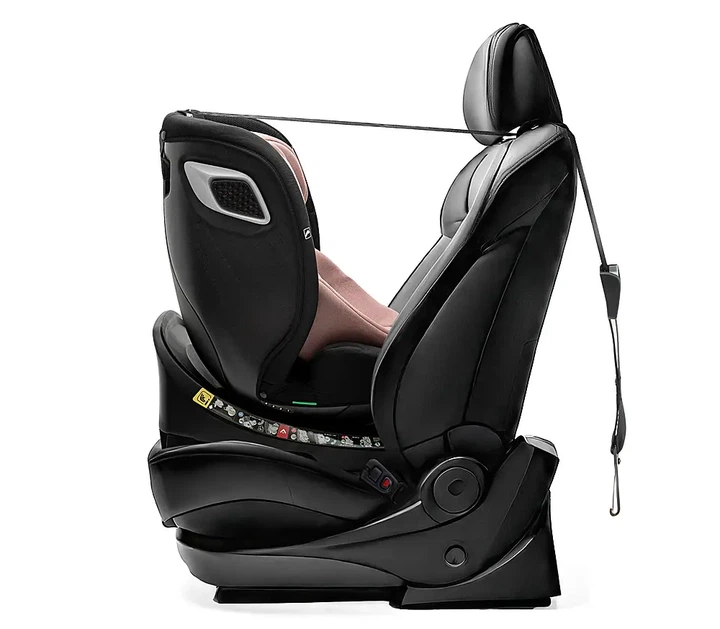 Автокрісло Bair Oreo 360 i-size Iso-fix BO-04 black-pink - Фото 3 Автокрісло Bair Oreo 360 i-size Iso-fix BO-04 black-pink - зображення 3