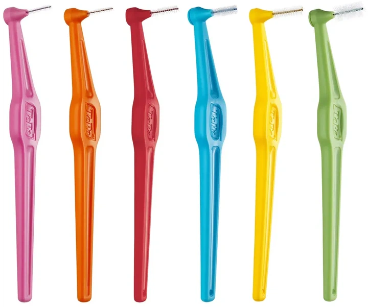 Набір щіток для міжзубних проміжків TePe Angle Blue Multi-Pack 1.1 мм 20 шт (304-0502) - Фото 3 Набір щіток для міжзубних проміжків TePe Angle Blue Multi-Pack 1.1 мм 20 шт (304-0502) - зображення 3