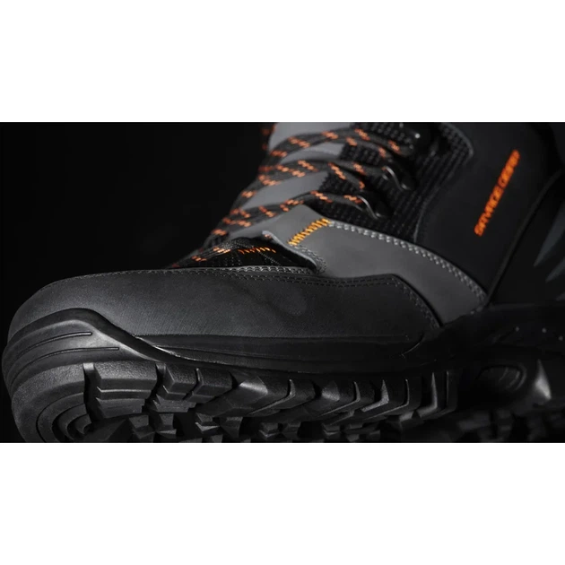 Ботинки забродные Savage Gear SG8 Cleated Wading Boot 46/11 MN Black/Orange - Фото 3 Ботинки забродные Savage Gear SG8 Cleated Wading Boot 46/11 MN Black/Orange - изображение 3