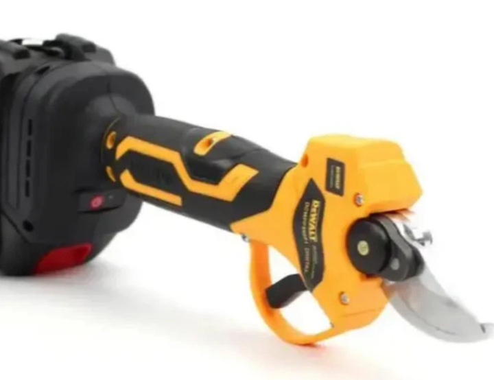 Аккумуляторный секатор DeWalt 48V 6Ah, диаметр реза 35 мм, длина лезвия 50 мм, вес 1.4 кг, 2 АКБ, электросекатор в кейсе - изображение 5