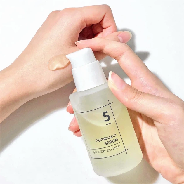 Освітлювальна сироватка для обличчя з вітаміном С Numbuzin No.5 Goodbye Blemish Serum 50ml - зображення 2