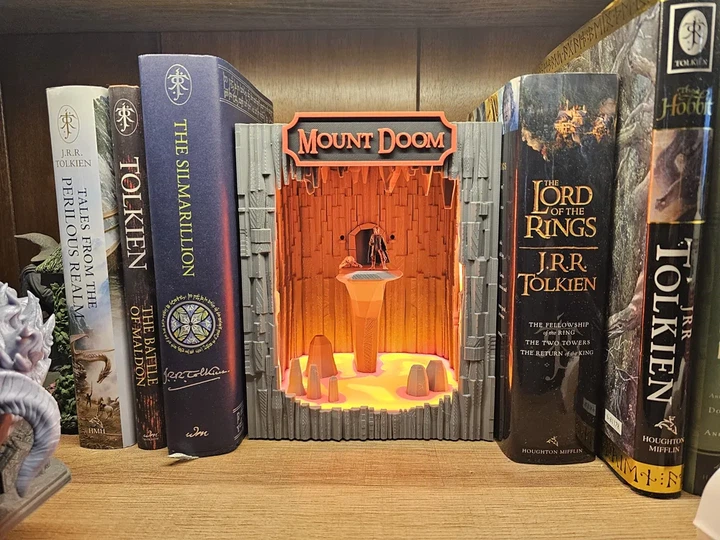 Вставка на книжкову поліцю Book Nook Гора Фатум. Aivory - зображення 2