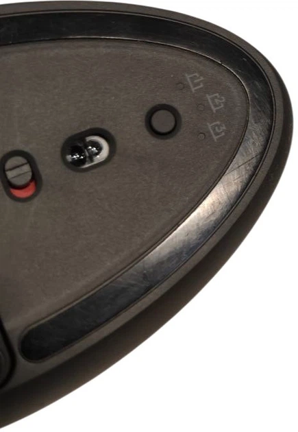 Миша Logitech Lift for Vertical Business Wireless/Bluetooth Graphite (910-006494) (2517LV33H2B9) - Уцінка - зображення 2