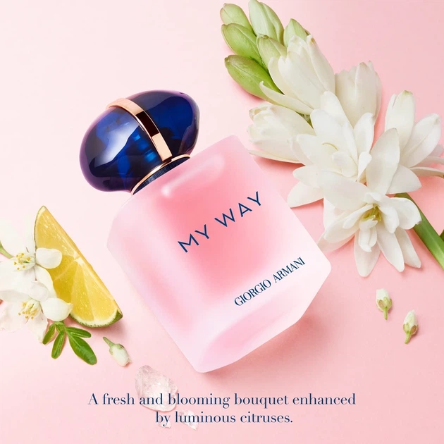 Парфюмированная вода для женщин Giorgio Armani My Way Floral 50 мл - Фото 3 Парфюмированная вода для женщин Giorgio Armani My Way Floral 50 мл - изображение 3