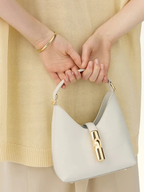 Torebka crossbody damska skórzana Furla WE00876ARE000PNN001007 Biała - obraz 3