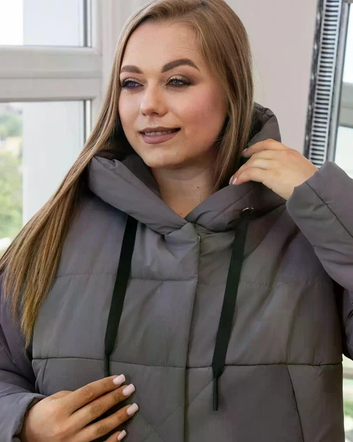 Демисезонная куртка женская большого размера UF-fashion 00157-MT 50 серый - Фото 6 Демисезонная куртка женская большого размера UF-fashion 00157-MT 50 серый - изображение 6