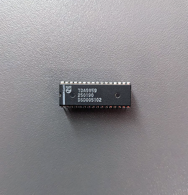 Декодер TDA9859 DIP-32 мікросхема для стереозвуку - Фото 3 Декодер TDA9859 DIP-32 мікросхема для стереозвуку - зображення 3