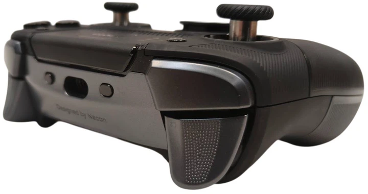 Kontroler Nacon Revolution 5 Pro Controller Black (3665962023541) (955555911306312) - Outlet - obraz 7