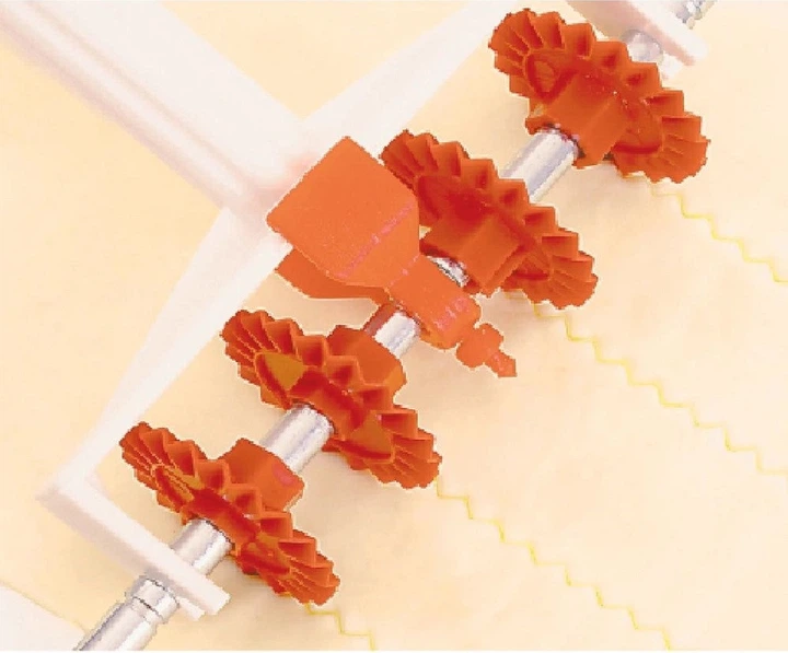 Maszynka do makaronu Orion 27 x 23 x 20 cm (8592381082048) - obraz 11