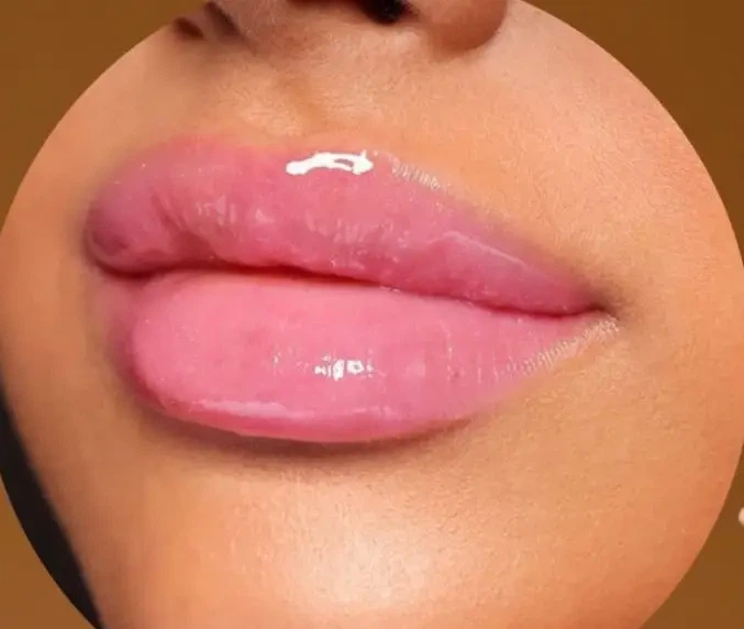 Блеск для губ Plumping Intense Lipgloss NP800 002 Cotton Candy 4 мл - изображение 6