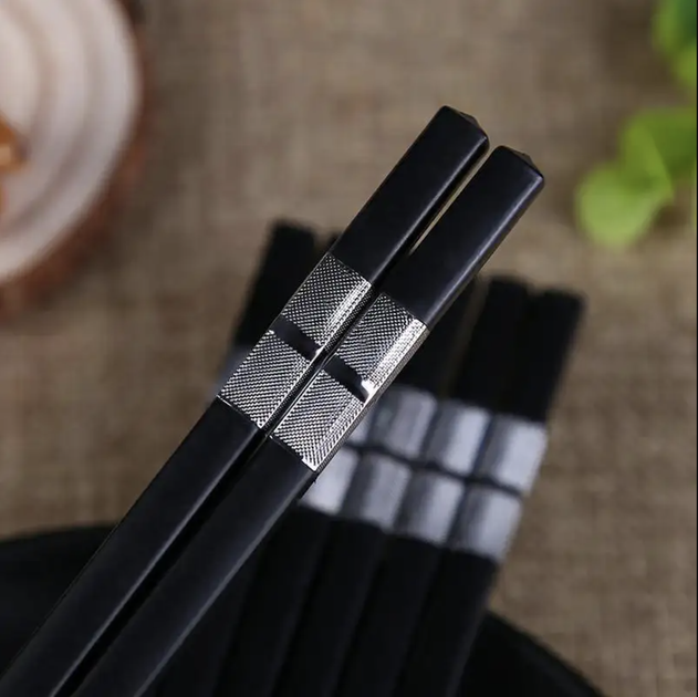 Багаторазові китайські палички для суш та їжі Black Silver - Фото 1 Багаторазові китайські палички для суш та їжі Black Silver - зображення 1