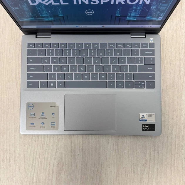 Ноутбук Dell Inspiron 7440 / 14" (2880x1800) IPS / Intel Core Ultra 7 155H (16 (22) ядер по 1.4 - 4.8 GHz) / 16 GB DDR5 / 1000 GB SSD / Intel Arc Graphics / WebCam б/в - Фото 3 Ноутбук Dell Inspiron 7440 / 14" (2880x1800) IPS / Intel Core Ultra 7 155H (16 (22) ядер по 1.4 - 4.8 GHz) / 16 GB DDR5 / 1000 GB SSD / Intel Arc Graphics / WebCam б/в - зображення 3
