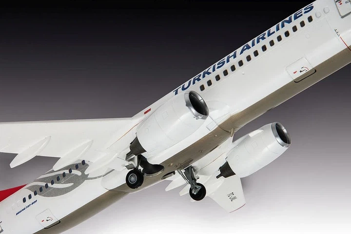 Модель до склеювання Revell REV-03772 Boeing 737-800 Турецькі авіалінії Масштаб 1:144 63 деталі (4009803037721) - зображення 6