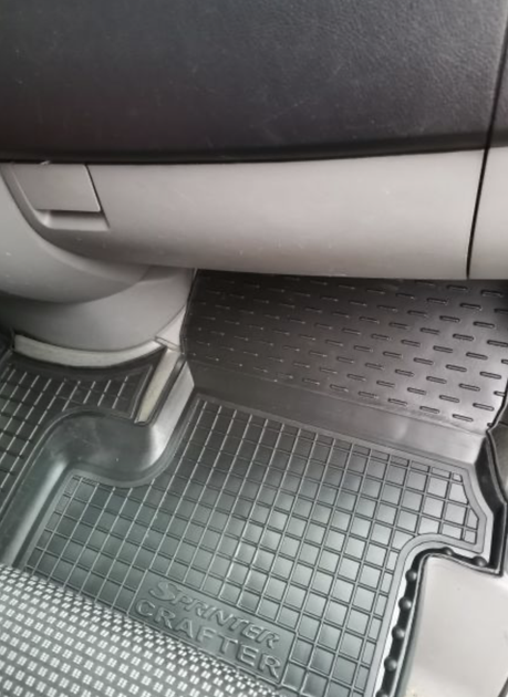 Полиуретановые коврики в салон Avto-gumm для Volkswagen Crafter 2007- ФольксВаген Крафтер - изображение 2