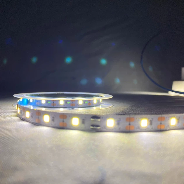 USB світлодіодна стрічка 5V, тепле біле світло, 5м - Фото 5 USB світлодіодна стрічка 5V, тепле біле світло, 5м - зображення 5