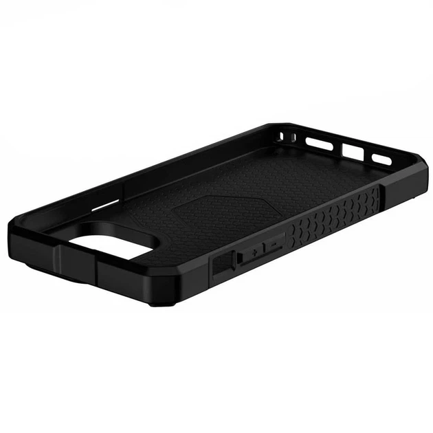 Чехол UAG NEW PATHFINDER TPU противоударный MagSafe для iPhone 15 Pro Max черный - Фото 4 Чехол UAG NEW PATHFINDER TPU противоударный MagSafe для iPhone 15 Pro Max черный - изображение 4