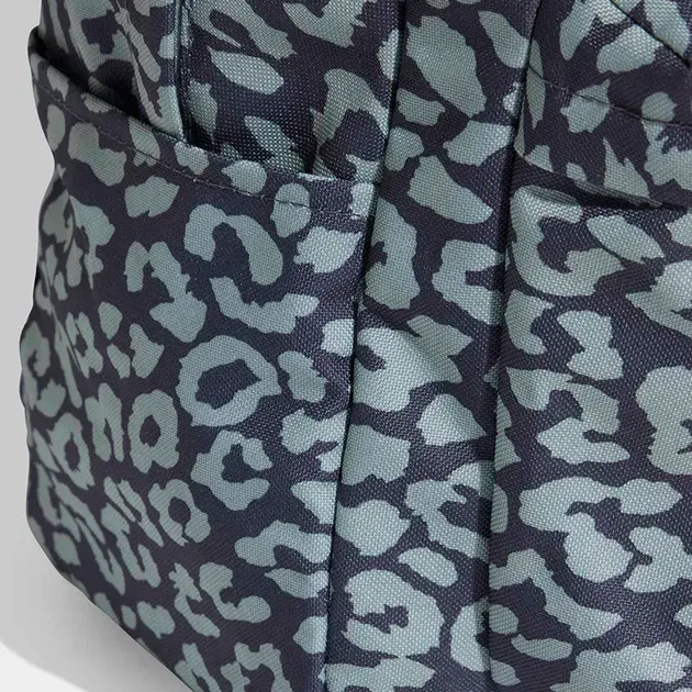Рюкзак спортивный 22,83 л вмещает формат А4 Adidas Youth Girls Leo Backpack KA0287 Серый (4068817089799) - Фото 7 Рюкзак спортивный 22,83 л вмещает формат А4 Adidas Youth Girls Leo Backpack KA0287 Серый (4068817089799) - изображение 7