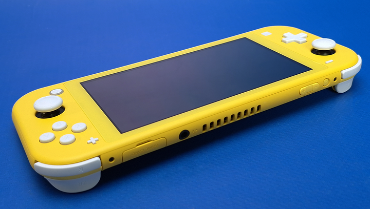 Консоль Nintendo Switch Lite 32GB (045496452681) Yellow - изображение 4