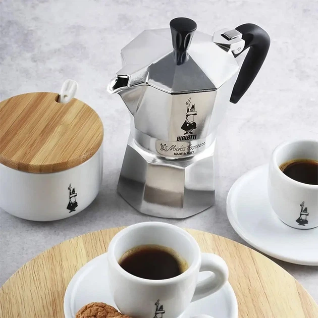 Кавоварка гейзерна Bialetti Moka Express на 3 чашки 130 мл Метал