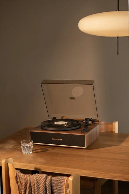 Вініловий програвач Crosley Stave Record Player Walnut – фото