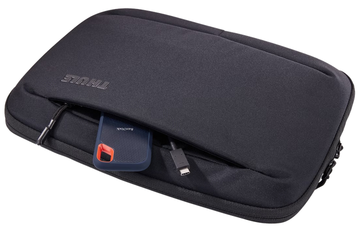 Сумка Thule Subterra 2 MacBook Air Sleeve 13" TSS-413A чорний (7081873) - Фото 5 Сумка Thule Subterra 2 MacBook Air Sleeve 13" TSS-413A чорний (7081873) - изображение 5