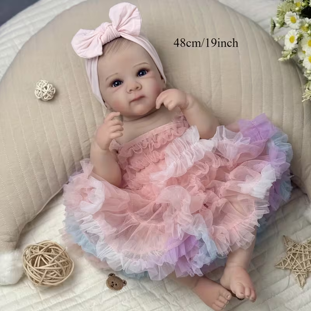 Лялька Реборн 48 см вініловая, реалістичний пупс у сукні принцеси Doll Reborn Baby Born К0100801 - Фото 3 Лялька Реборн 48 см вініловая, реалістичний пупс у сукні принцеси Doll Reborn Baby Born К0100801 - зображення 3