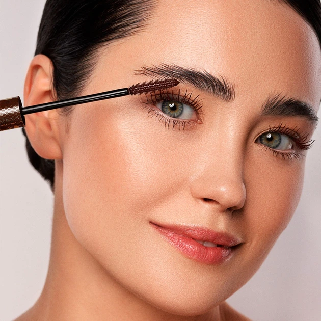 Тушь для ресниц Eveline Variete Lashes Show объемная коричневая, 10 мл - Фото 2 Тушь для ресниц Eveline Variete Lashes Show объемная коричневая, 10 мл - изображение 2