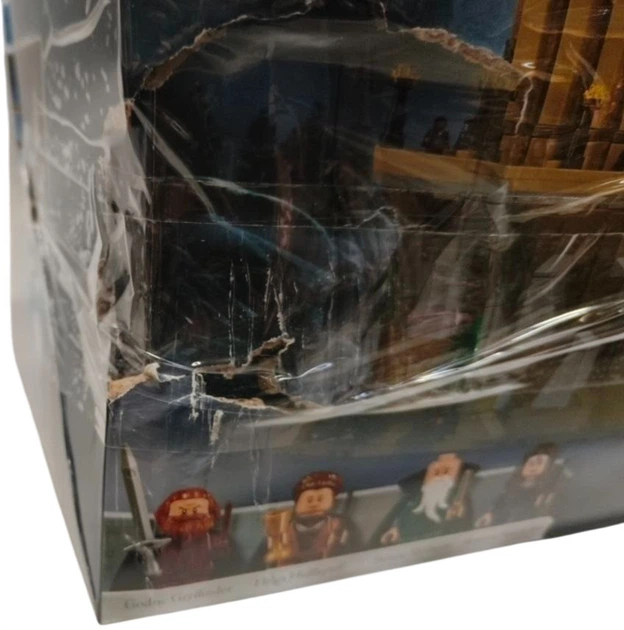 Zestaw klocków LEGO Harry Potter Zamek Hogwart 6020 elementów (71043) (955555916369158) - Outlet - obraz 2