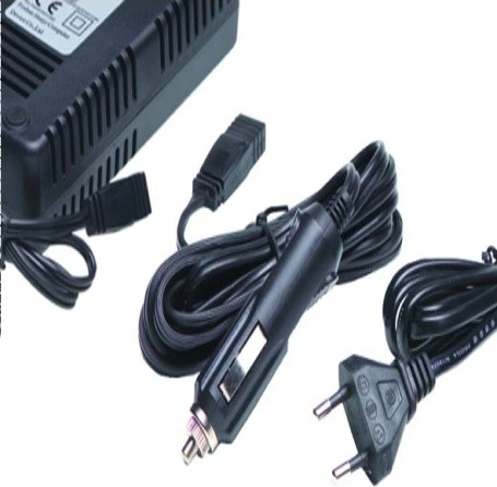 Холодильник для косметики Jocca Retro бірюзовий 4 л (8435253578747) - зображення 5