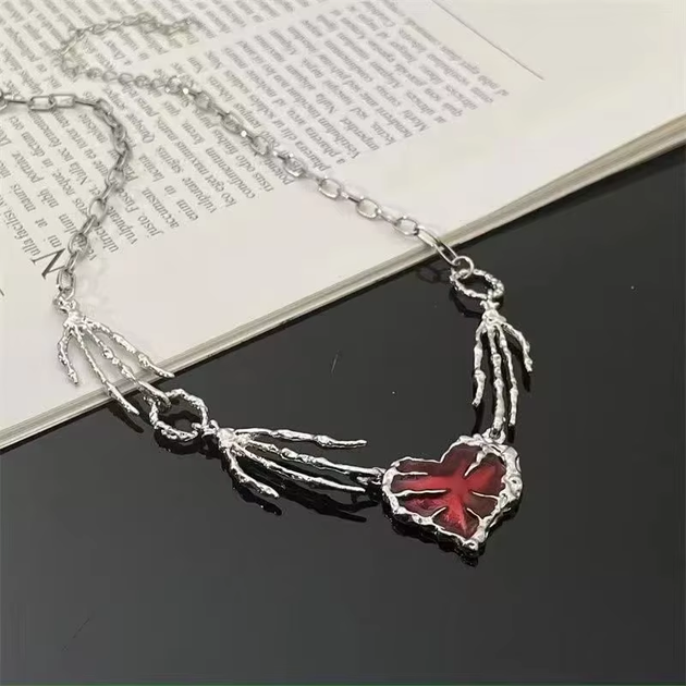 Кулон з червоним серцем із кігтями привидів підвіска готичне намисто кохання Harajuku - Фото 6 Кулон з червоним серцем із кігтями привидів підвіска готичне намисто кохання Harajuku - зображення 6