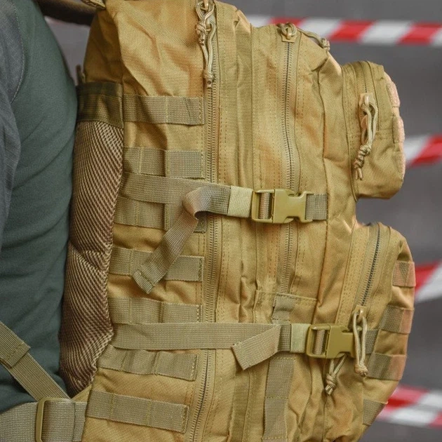 Рюкзак ZE001 тактический военный 50л койот песочный - изображение 7